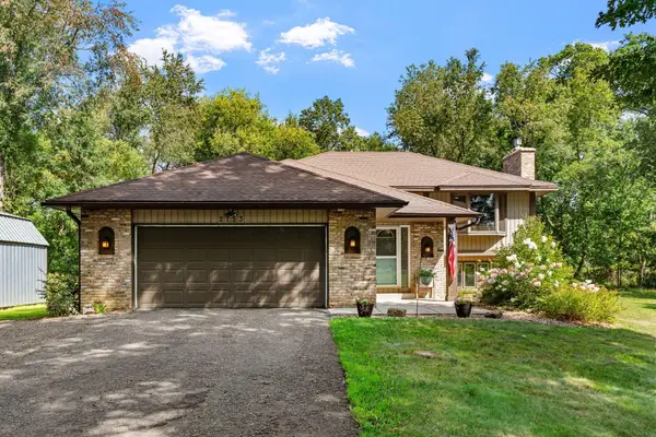 2753 225th Lane Ne, East Bethel, MN 55011