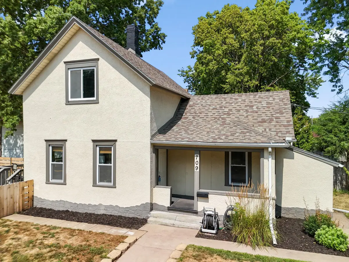 709 24th Avenue Ne, Minneapolis, MN 55418 - #1