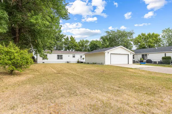 403 11th Avenue Nw, West Fargo, ND 58078
