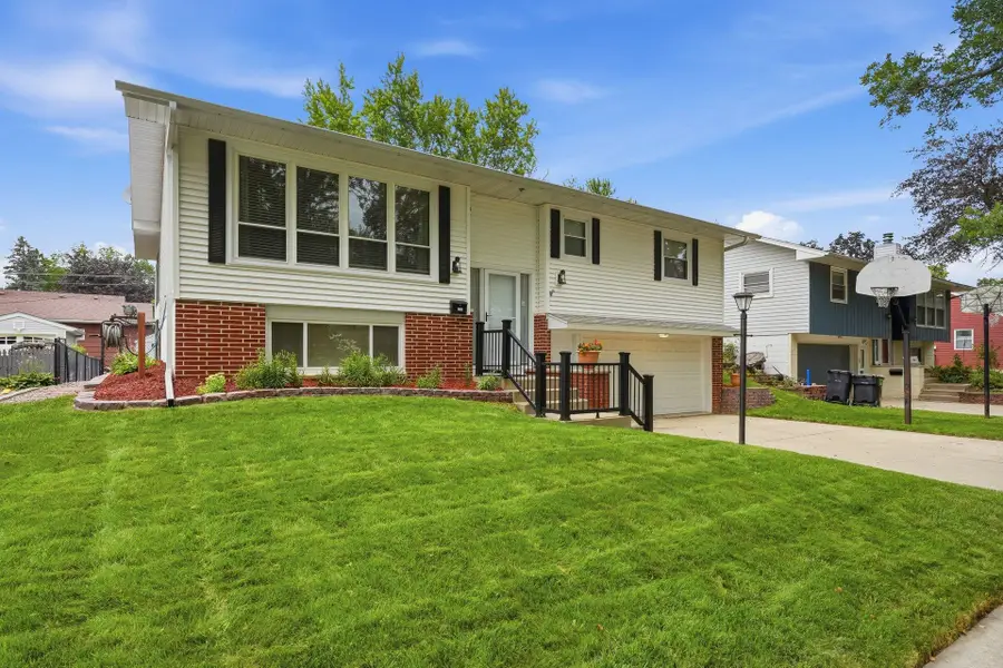 2307 17 1/2 Street Nw, Rochester, MN 55901 - #2