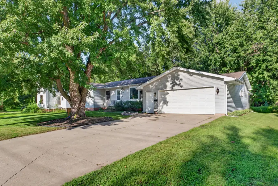 618 1st Street N, Waterville, MN 56096 - #2