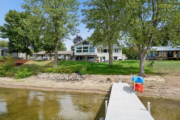 421 Shoreacres Drive, Big Lake, MN 55309
