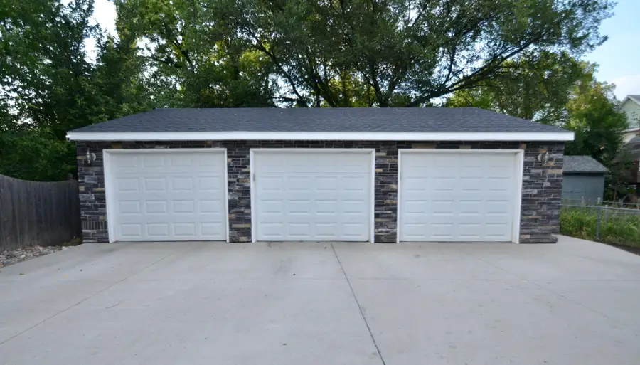 1613 2nd Avenue S, Fargo, ND 58103 - #2