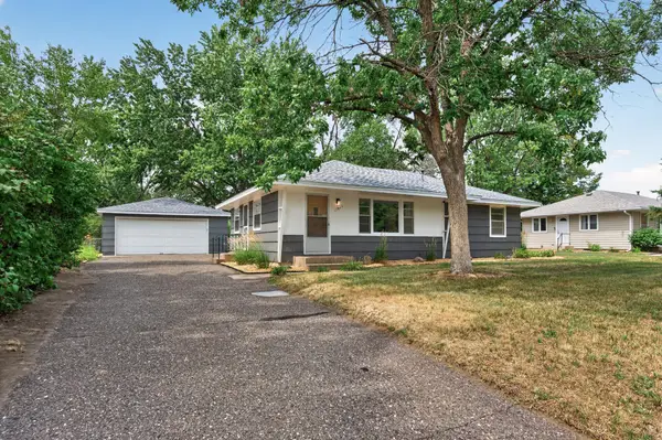 11672 N Heights Drive Nw, Coon Rapids, MN 55433