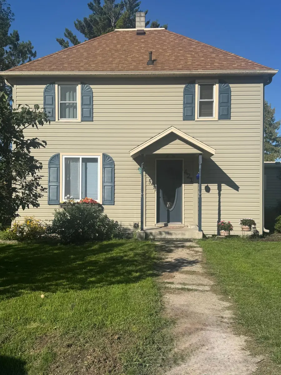 421 Geary Avenue Ne, Bagley, MN 56621 - #2