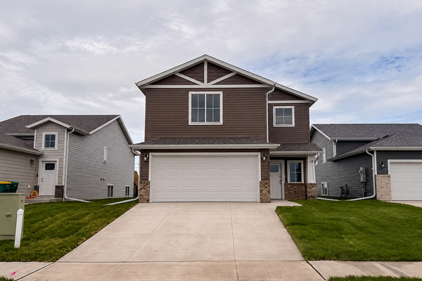 850 1st Avenue, Horace, ND 58047