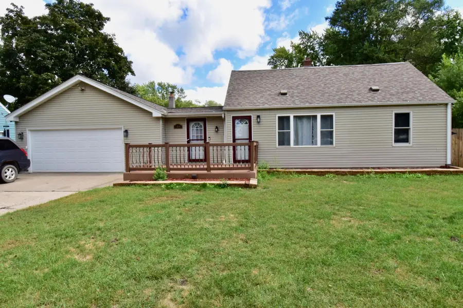 5366 Saint Stephens Street, Mounds View, MN 55112 - #2