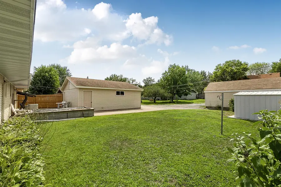 1051 37th Avenue N, Saint Cloud, MN 56303 - #2