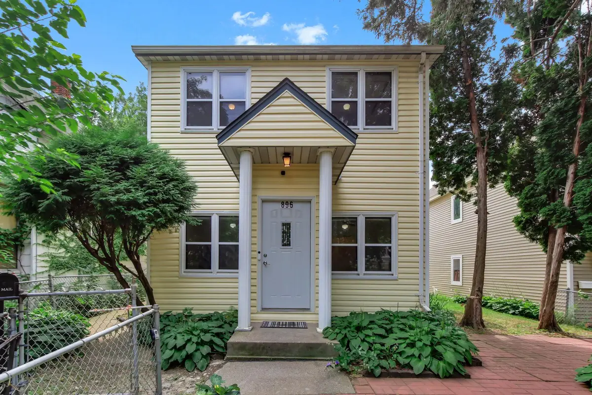 896 4th Street E, Saint Paul, MN 55106 - #1