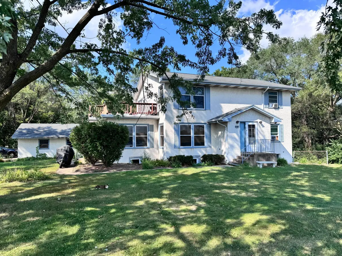 1398 25th Street Nw, Saint Paul, MN 55112 - #1