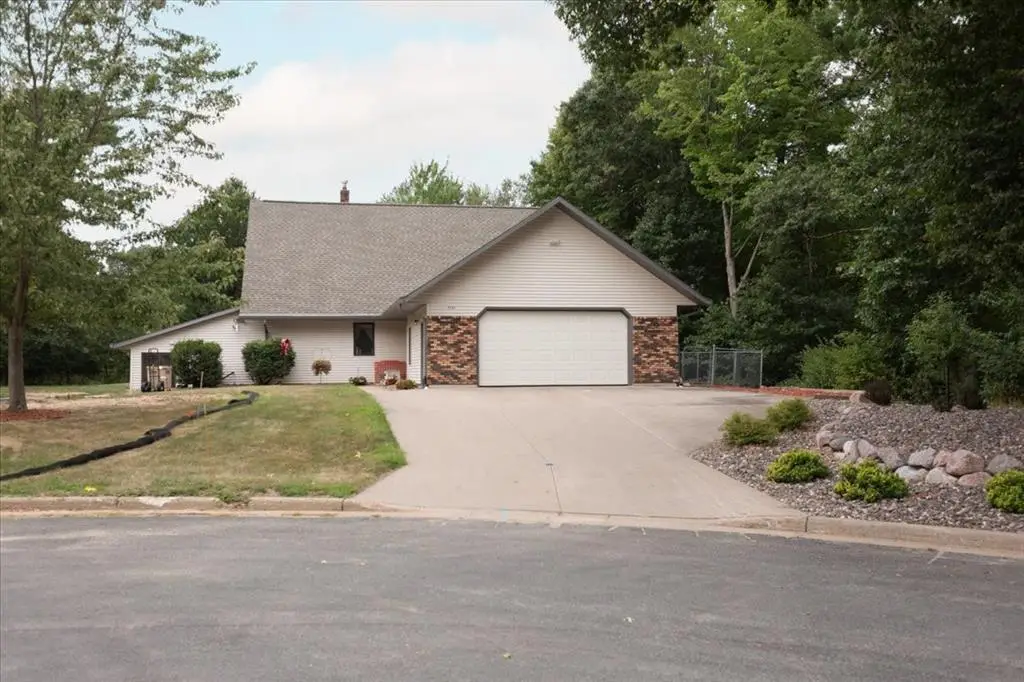 2707 Cherry Blossom Lane, Menomonie, WI 54751 - #1