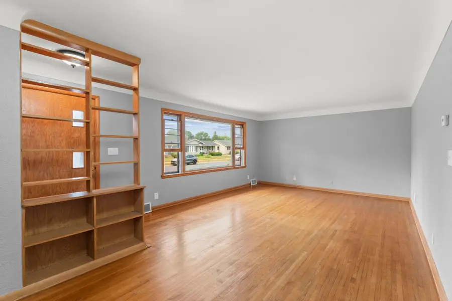 238 Macarthur Street W, South Saint Paul, MN 55075 - #3