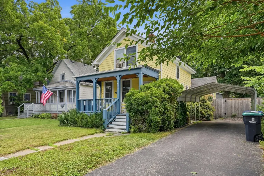 414 Banfil Street, Saint Paul, MN 55102 - #3