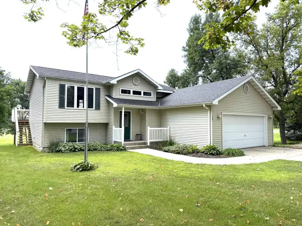 580 Simon Avenue W, Dassel, MN 55325
