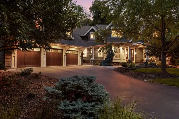 20650 Parkview Lane, Excelsior, MN 55331