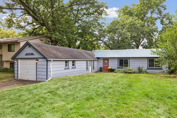 670 Goodwin Avenue N, Oakdale, MN 55128