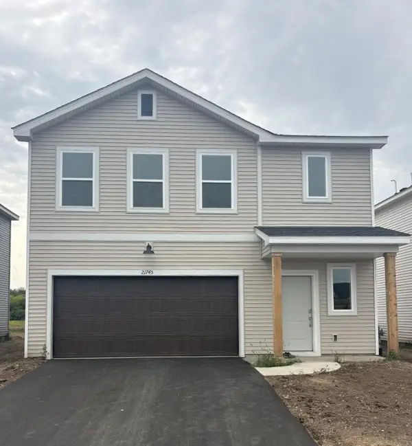 21745 Rose Drive, Farmington, MN 55024