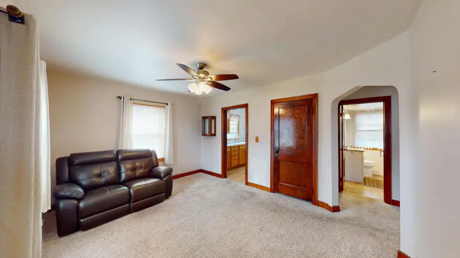 523 Freeborn Avenue, Albert Lea, MN 56007 - #2