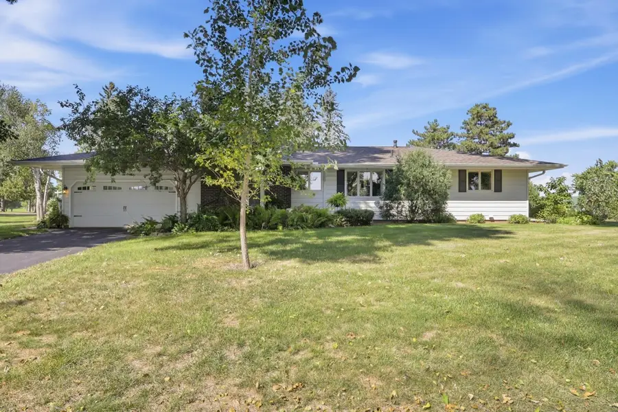 1828 16th Street Nw, Faribault, MN 55021 - #2