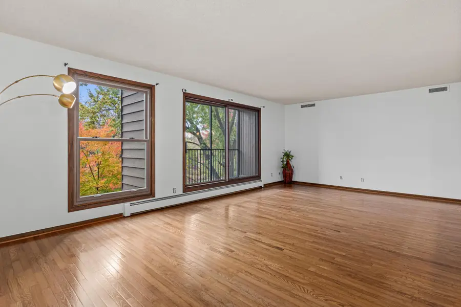 9600 Portland Avenue S #209, Bloomington, MN 55420 - #2