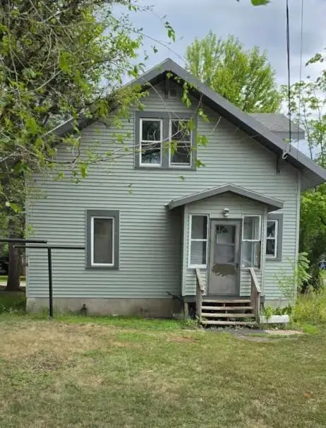 53 20th Avenue S, Saint Cloud, MN 56301