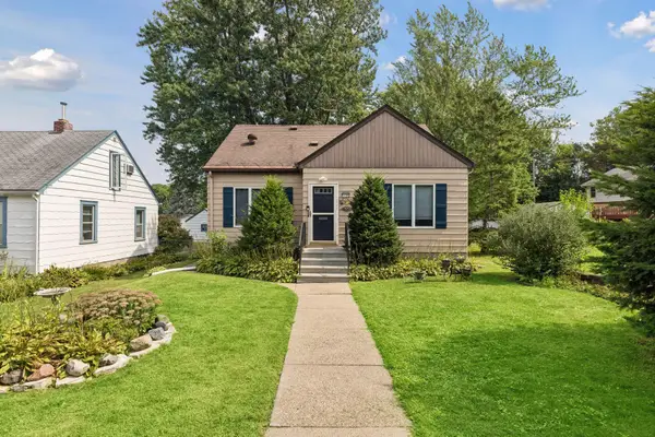 1190 Ottawa Avenue, Saint Paul, MN 55118
