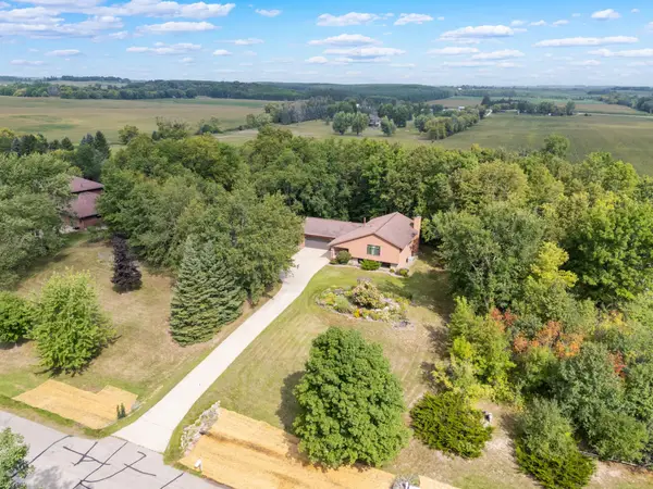 2191 68th Street Nw, Rochester, MN 55901