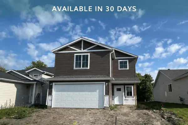 1142 W 55 Avenue, West Fargo, ND 58047