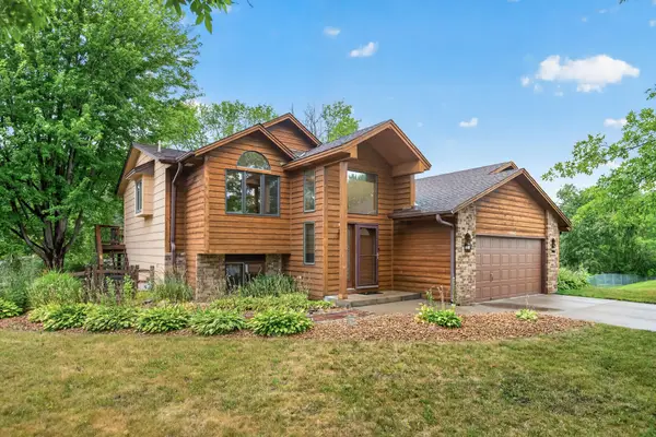 11607 Hillside Circle N, Champlin, MN 55316