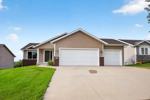 5662 King Arthur Road Nw, Rochester, MN 55901