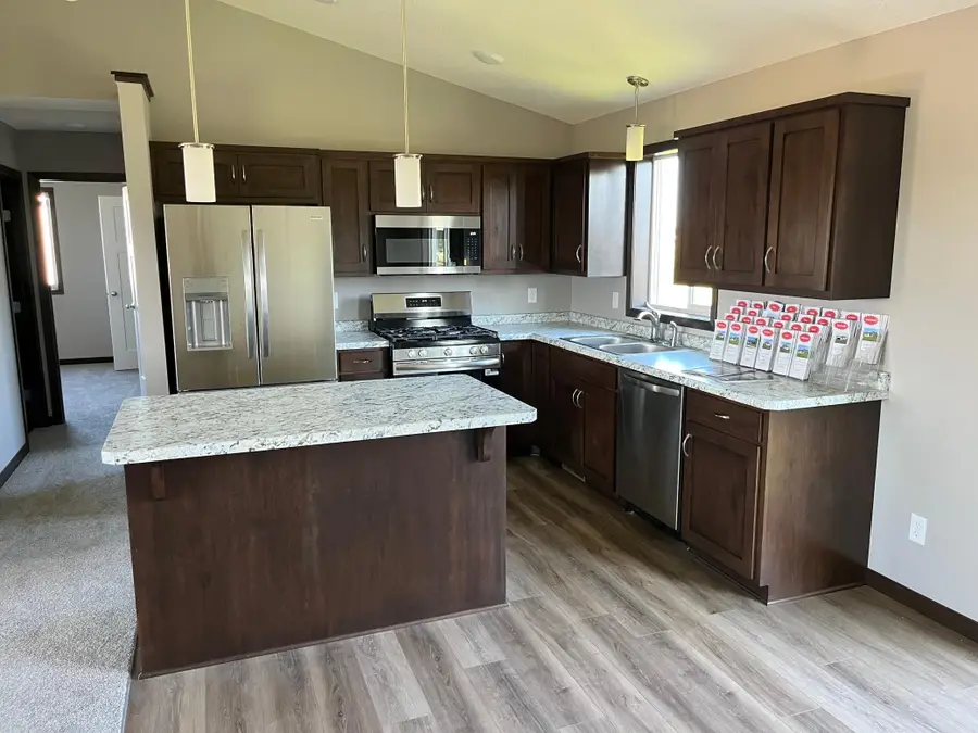 1802 Oak Pond Drive Nw, Sauk Rapids, MN 56379 - #2