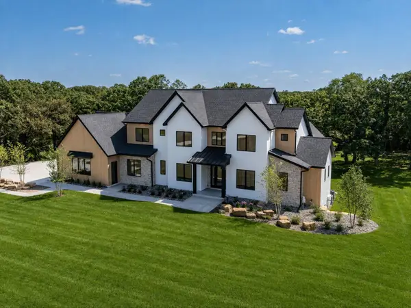 4608 Royal Oaks Circle Sw, Rochester, MN 55902