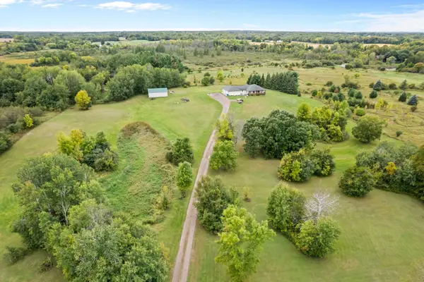 42790 Elmcrest Avenue, Harris, MN 55032