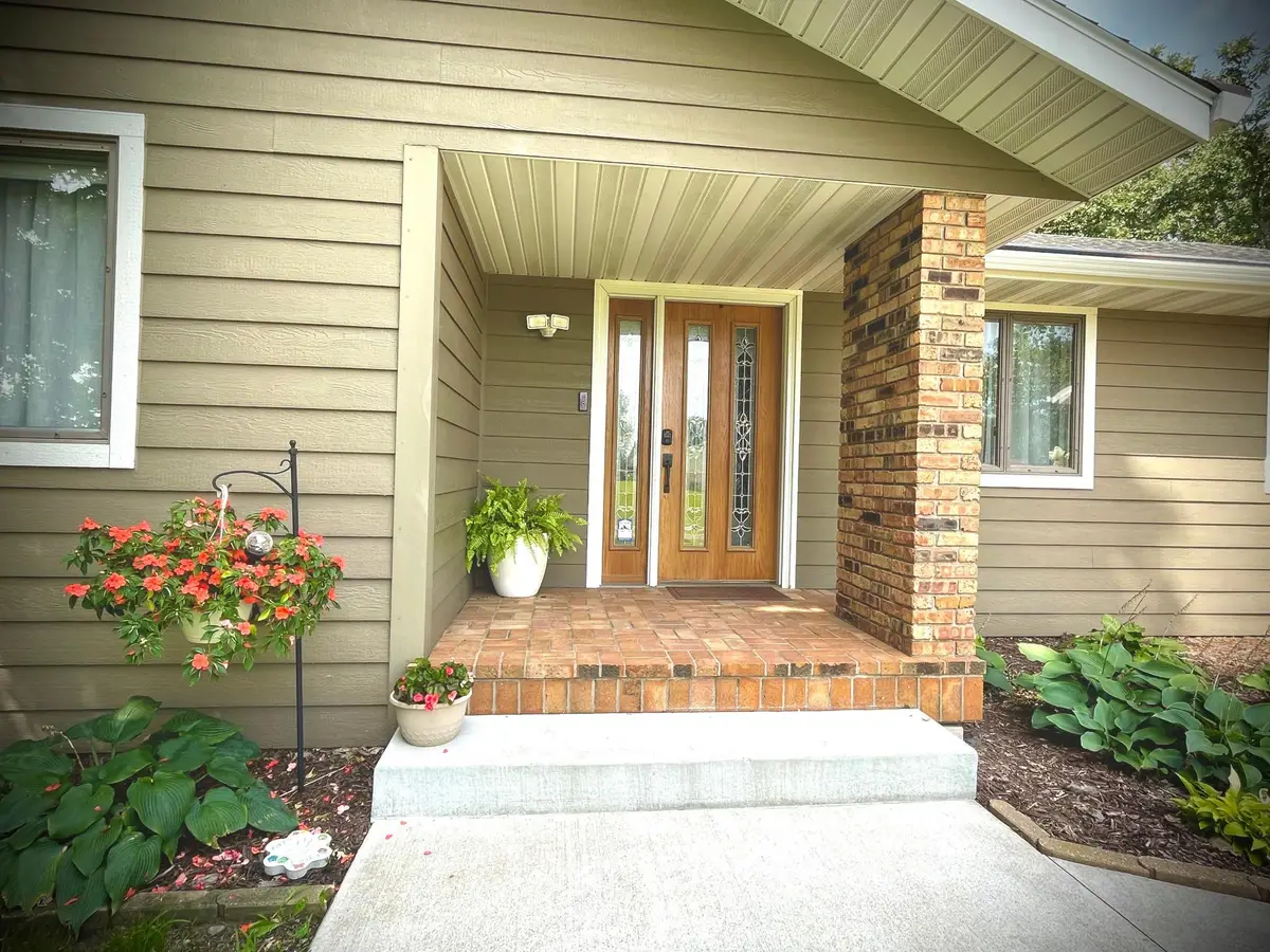 3511 Hoeger Lane, Albert Lea, MN 56007 - #1