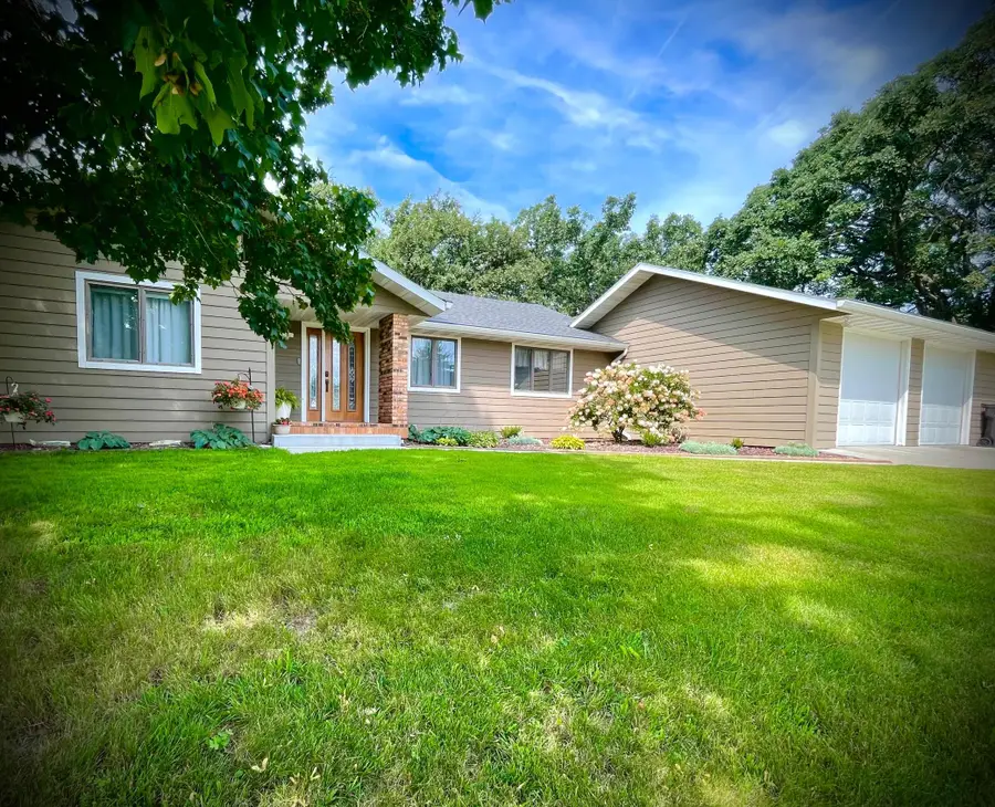 3511 Hoeger Lane, Albert Lea, MN 56007 - #2