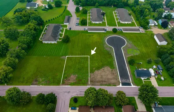 133 Flanders Avenue Se, Madelia, MN 56062