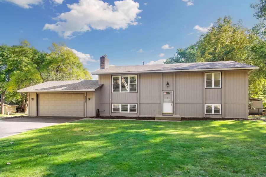 8113 Dakota Lane, Chanhassen, MN 55317 - #3