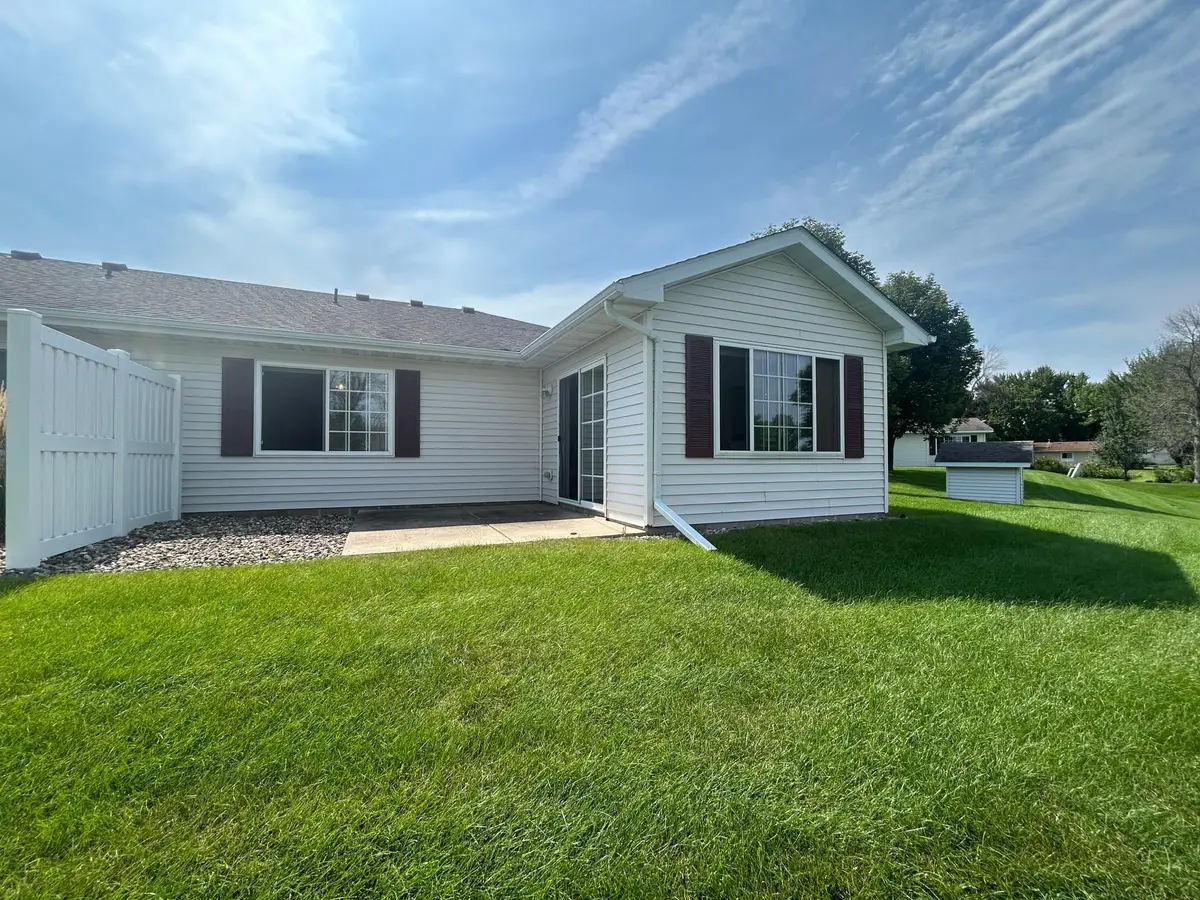 198 Cedar Cove Lane, Owatonna, MN 55060 - #1