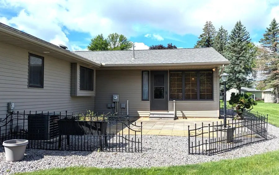 312 Maywood Avenue, Eagle Lake, MN 56024 - #3