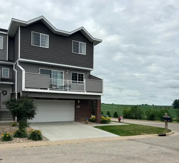 705 Shardlow Place Ne, Byron, MN 55920