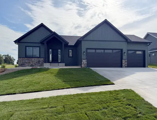 630 7th Avenue Ne, Byron, MN 55920
