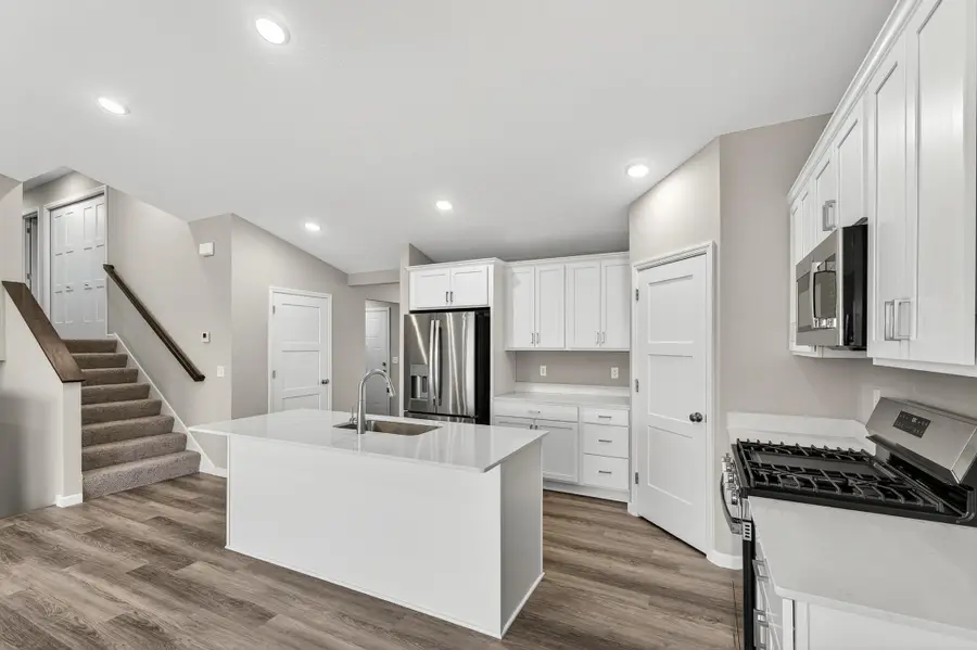 1507 Woods Road Ne, Isanti, MN 55040 - #3