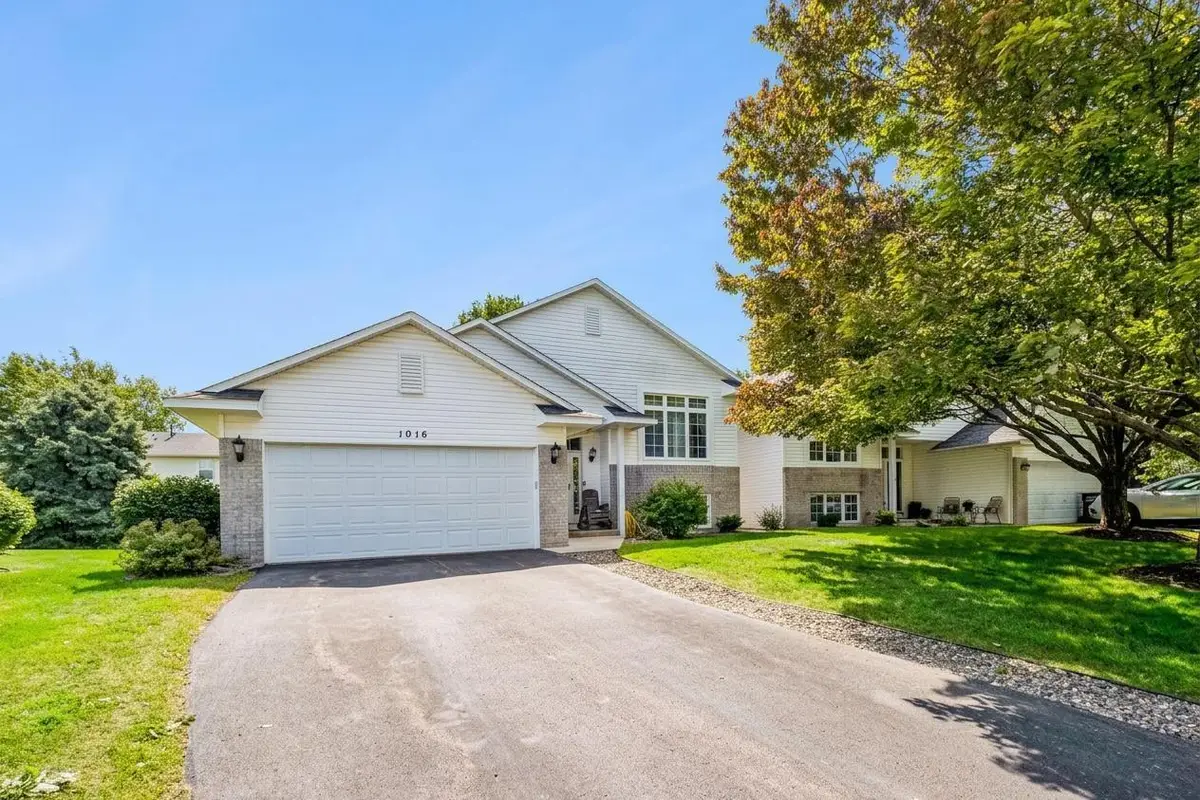 1016 Lilac Court, Shakopee, MN 55379 - #1