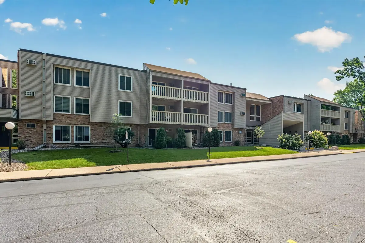 4045 Hodgson Road #317, Shoreview, MN 55126 - #1