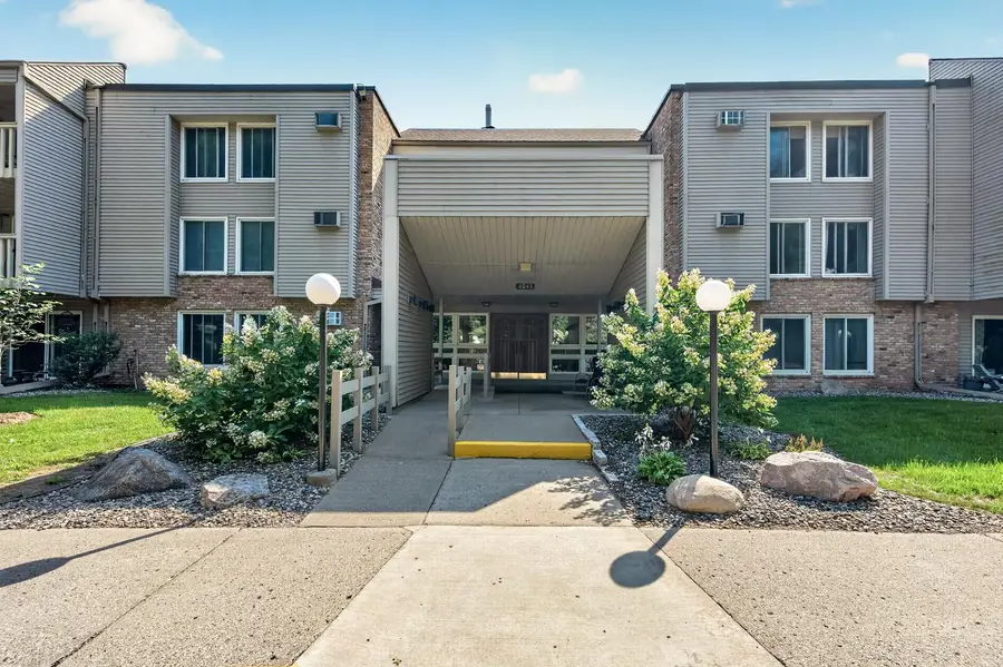 4045 Hodgson Road #317, Shoreview, MN 55126 - #2