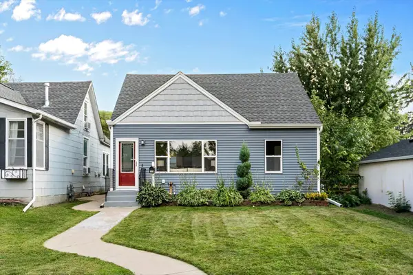 2574 2nd Avenue E, North Saint Paul, MN 55109