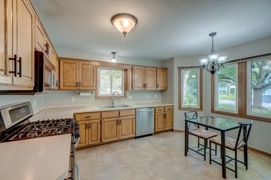 3938 86th Lane Ne, Circle Pines, MN 55014 - #3