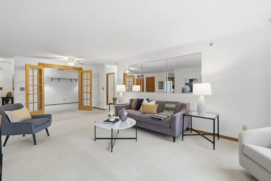 32 11th Avenue S #216, Hopkins, MN 55343 - #2