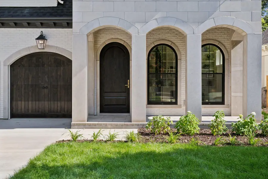 5341 Kellogg Avenue, Edina, MN 55424 - #2