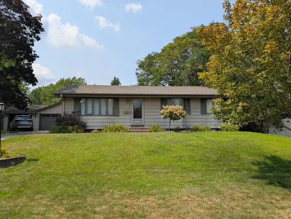 9073 Northwood Circle, New Hope, MN 55427